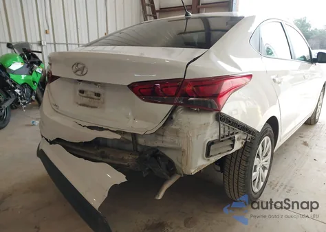 2022 Hyundai Accent Se z USA, uszkodzony, nr VIN 3KPC24A62NE183353